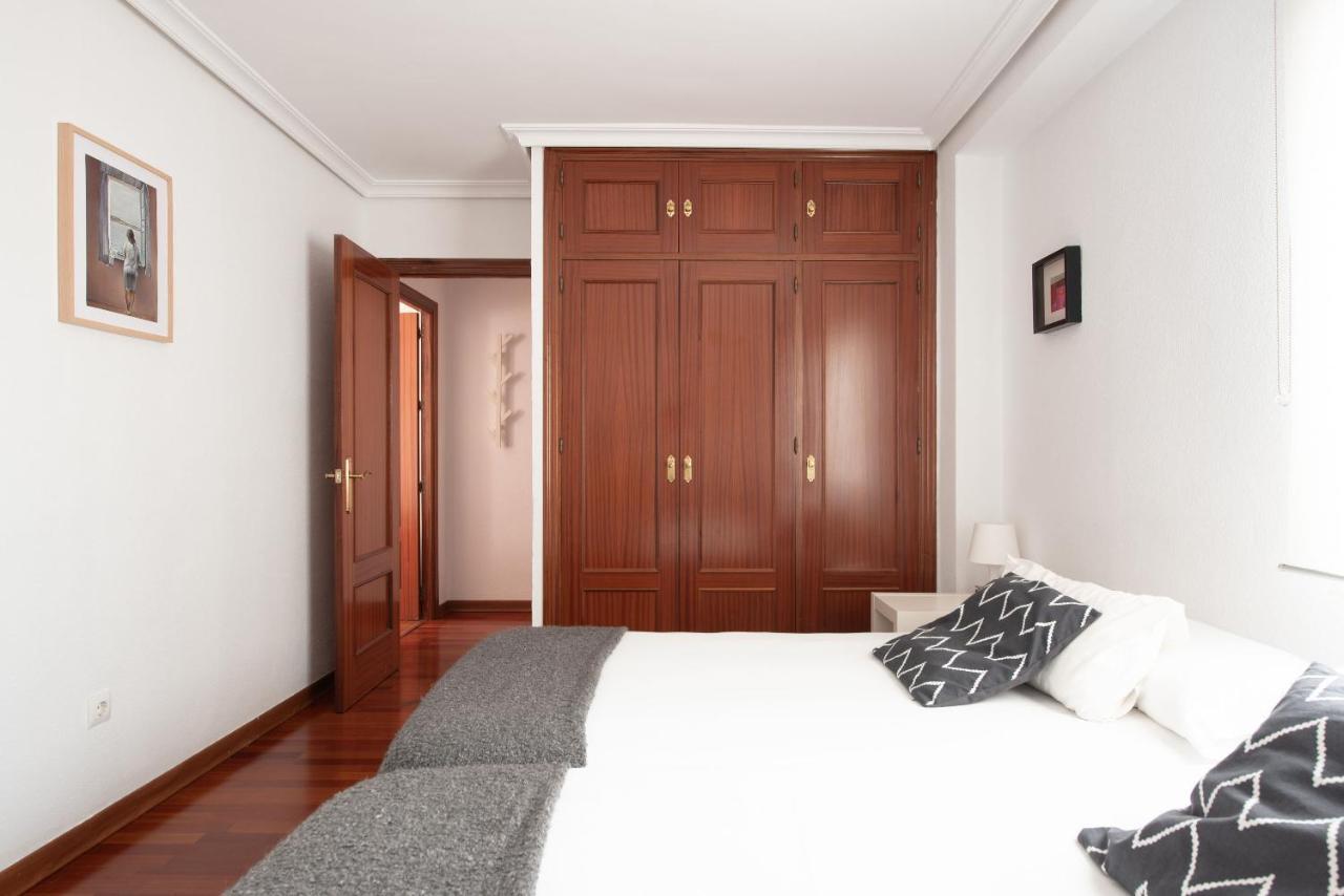 Calle San Jacinto, 57 Apartamento Sevilla Buitenkant foto